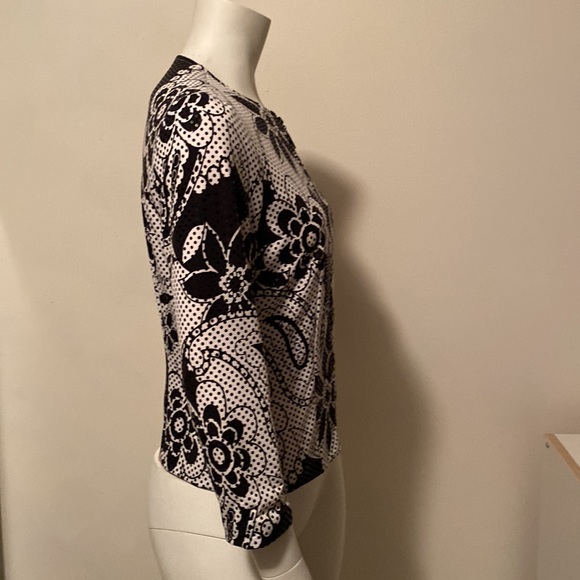 NeuVa Blazer PP 18” Poly 90% Spandex10% Sparkly so do not Dryclean - Picture 2 of 8